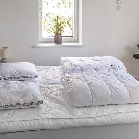 4 Bedroom Beautiful In Сasa de vacaciones Farsø