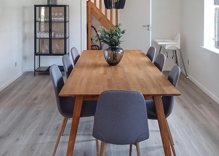 4 Bedroom Beautiful In 別荘