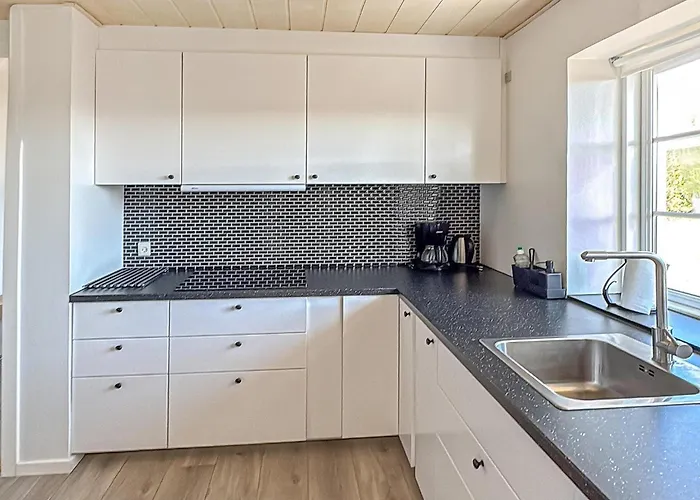 別荘 4 Bedroom Beautiful In